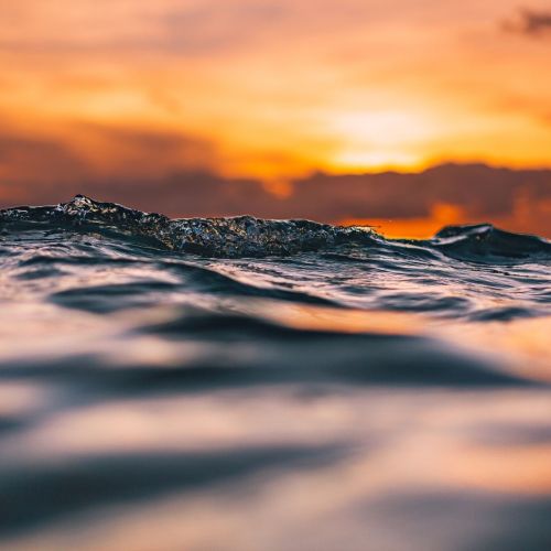 onda marina mare di Vieste nel Gargano in Puglia